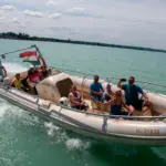 motorcsónak bérlés Balatonon